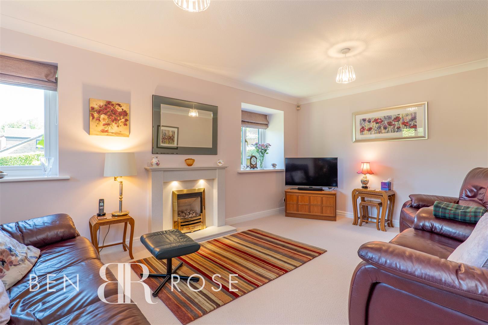 4 bed property in Fern Meadow, Chorley